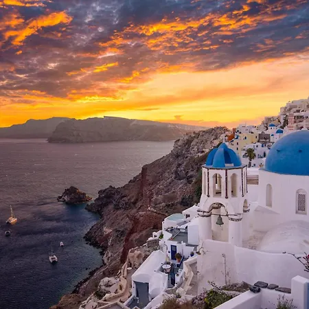 Luxury Villaes Vacations * Oia
